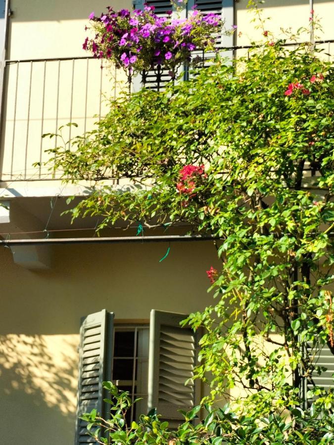Sotto La Luna Bruna B&B Cocconato Bagian luar foto