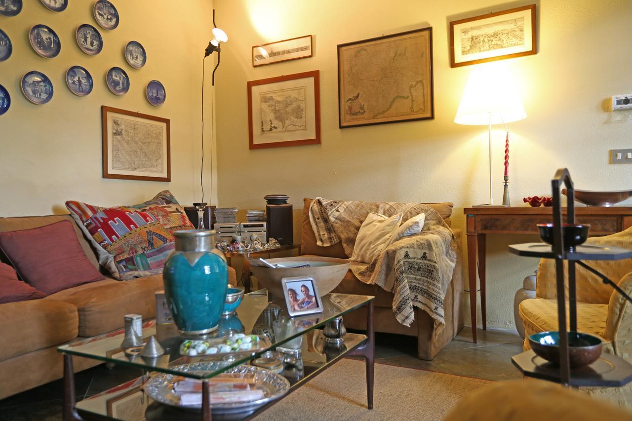 Sotto La Luna Bruna B&B Cocconato Bagian luar foto
