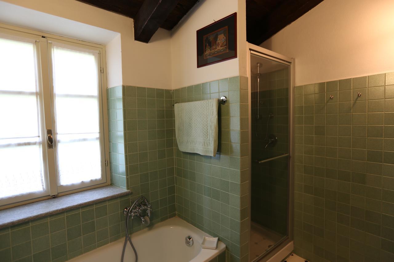 Sotto La Luna Bruna B&B Cocconato Bagian luar foto
