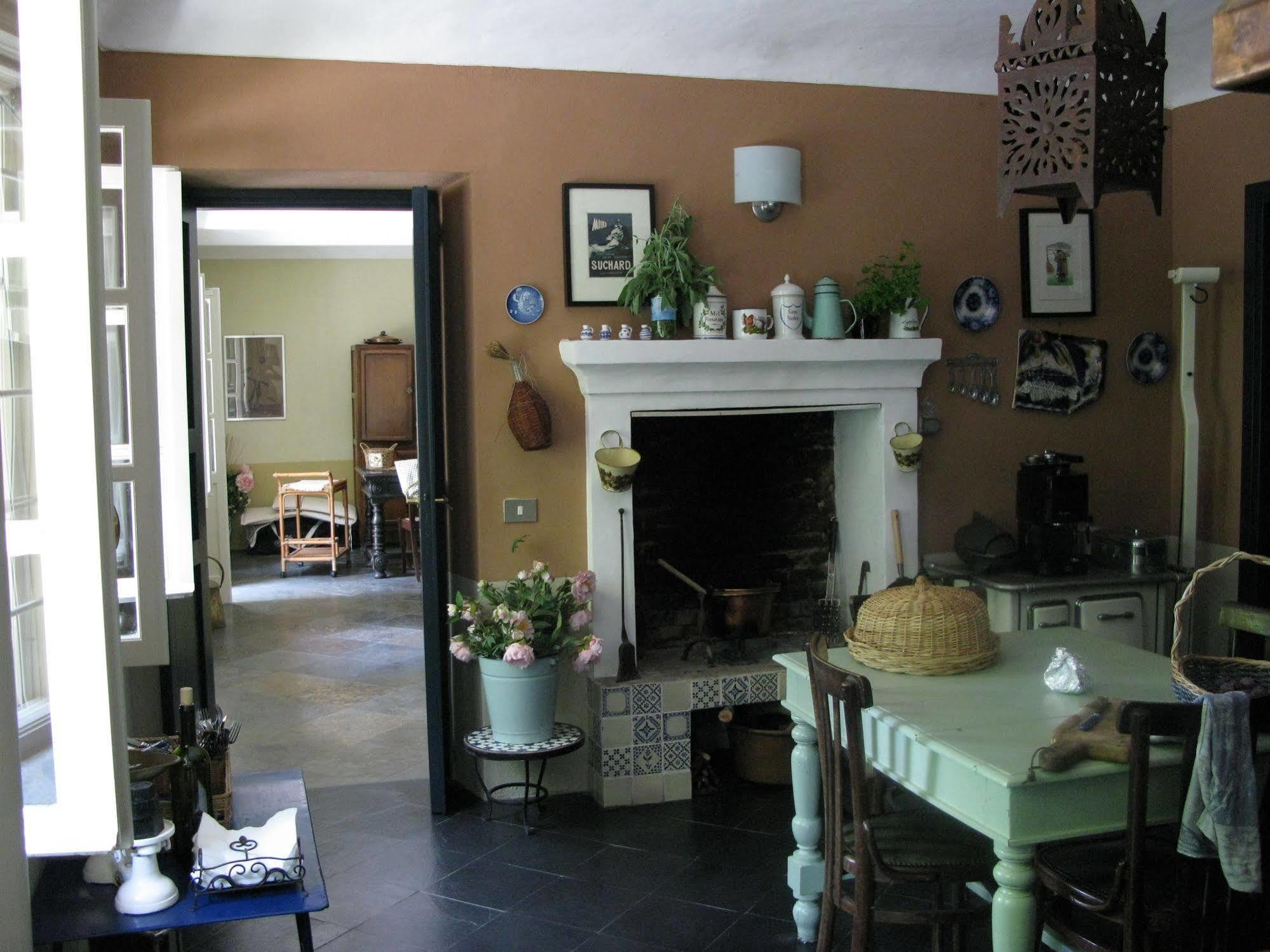 Sotto La Luna Bruna B&B Cocconato Bagian luar foto